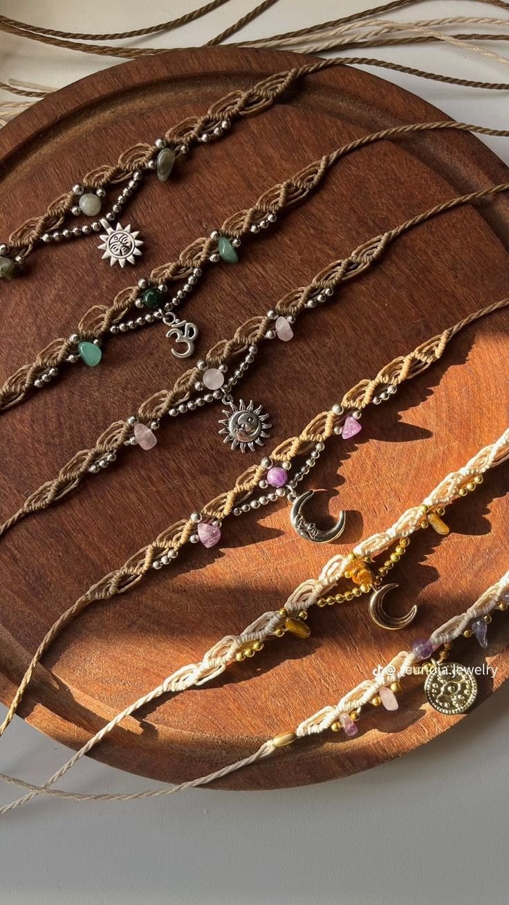Collares