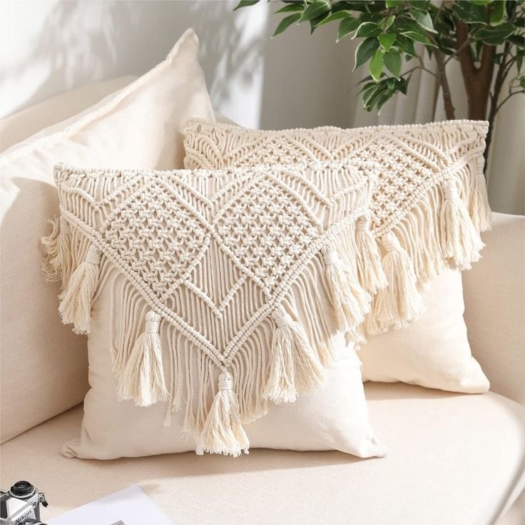 Funda para cojín de macramé
